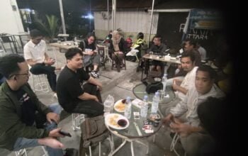 Jurnalis Kota Bontang gelar diskusi tolak draf RUU Penyiaran.