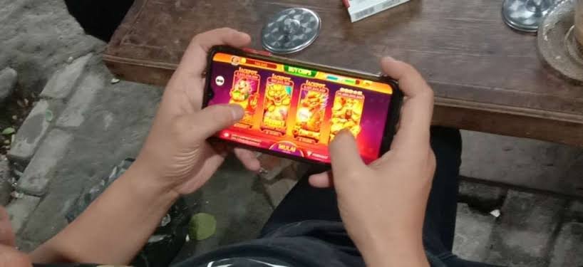 Ilustrasi Indonesia Darurat Judi Online. (FOTO: INT)