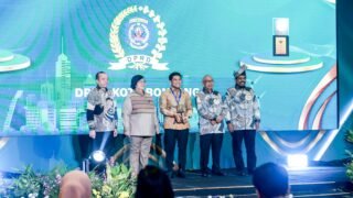 Ketua DPRD Kota Bontang Terima Penghargaan Green Leadership “Nirwasita Tantra” Tahun 2023