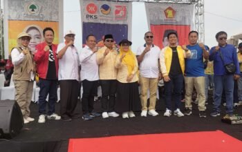 Sejumlah Partai Serahkan Surat Dukungan ke Pasangan Cakada Neni-Agus