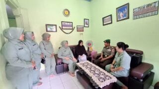 Kodim 0908 Bontang Gelar Baksos Kunjungan Purnawirawan dan Warakawuri