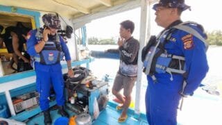 Polairud Polres Bontang Gelar Patroli Laut