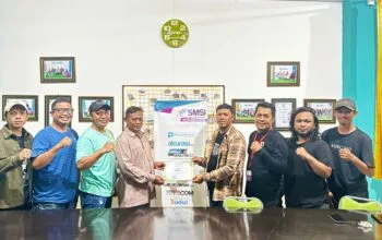 SMSI Bontang Serahkan Sertifikat Keanggotaan Perusahaan Pers