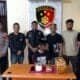 INR (28), terduga pelaku penyelundupan 1,5 Kg ganja via J&T ke Muara Jawa, Kutai Karta Negara.
