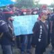 Aliansi Gabungan Nelayan Marangkayu gelar aksi di depan gerbang PT EUP, Rabu (14/5/2025).
