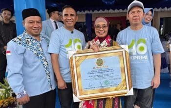 Neni Moerniaeni Sabet BKPRMI Award 2025, Bukti Komitmen Peduli Dakwah dan Pemuda Masjid