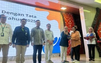 Perusahaan Bontang Raih Penghargaan atas Tata Kelola Ketenagakerjaan