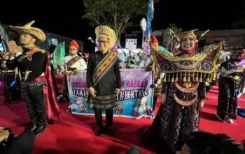 RSUD Taman Husada Bontang Tampilkan Pesona Adat Rote di Bontang City Carnival 2025