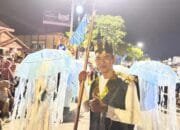 SMP Negeri 1 Bontang Tampilkan Kostum Daur Ulang Bertema Laut di Bontang City Carnival