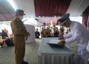 Riduansyah Resmi Dilantik Jadi Kepala Desa PAW Sumber Agung, Bupati Kutim: Bangun Sinergi dan Kepercayaan Masyarakat