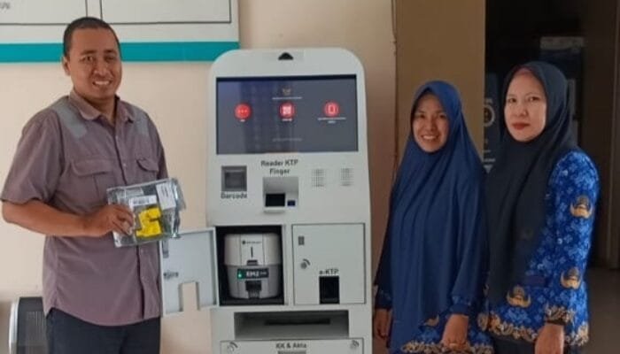 Mesin ADM Permudah Warga Bengalon Urus Dokumen Kependudukan Tanpa Harus ke Sangatta