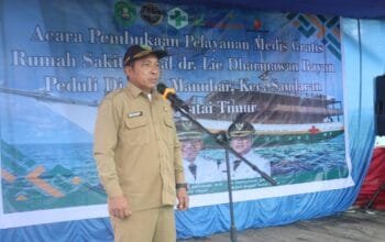Plt Camat Sandaran Apresiasi Pelayanan Medis Gratis Rumah Sakit Kapal Dr Lie Dharmawan