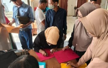 Disdukcapil Kutim Ajak Warga Aktif Gunakan Tiga Kanal Pengaduan Resmi