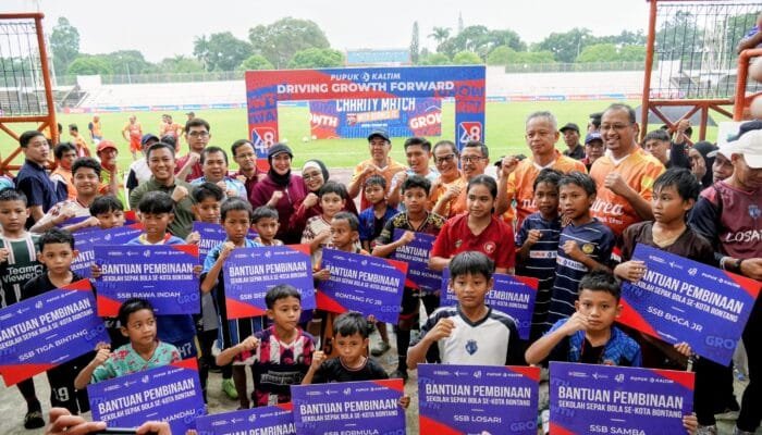 Semangat HUT Ke-48, Pupuk Kaltim Gelar Coaching Clining dan Charity Match Bersama Borneo FC