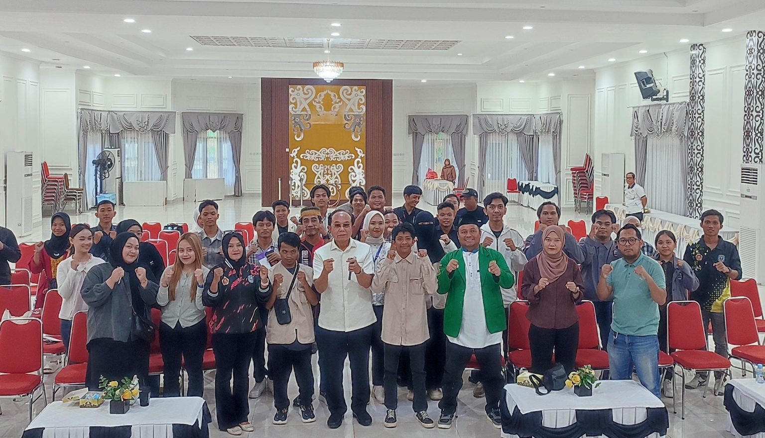 Sofyan Hasdam serap aspirasi bahas isu pemekaran wilayah.