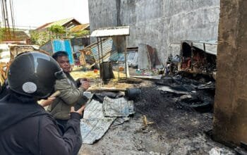 Dipicu Bakar Sampah, Ex Futsal Maharani Nyaris Terbakar