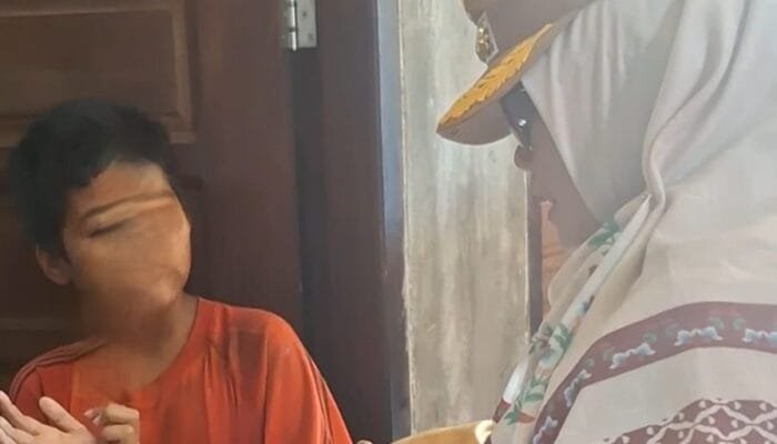 Neni Temukan Anak Putus Sekolah Saat Tinjau RTLH