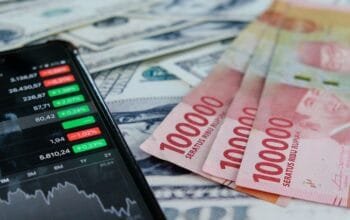 Rupiah Melemah ke Rp16.958 per Dolar AS, Sentimen Global Masih Menekan