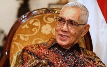 Indonesia Berduka, Wapres Ke-6 Try Sutrisno Meninggal Dunia