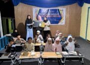 Dukung Pendidikan Agama, Shemmy Salurkan Al-Qur’an dan Meja Mengaji di Bontang