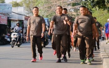 Bangun Soliditas, Dandim Bontang Ajak Anggota Rutin Olahraga Bersama