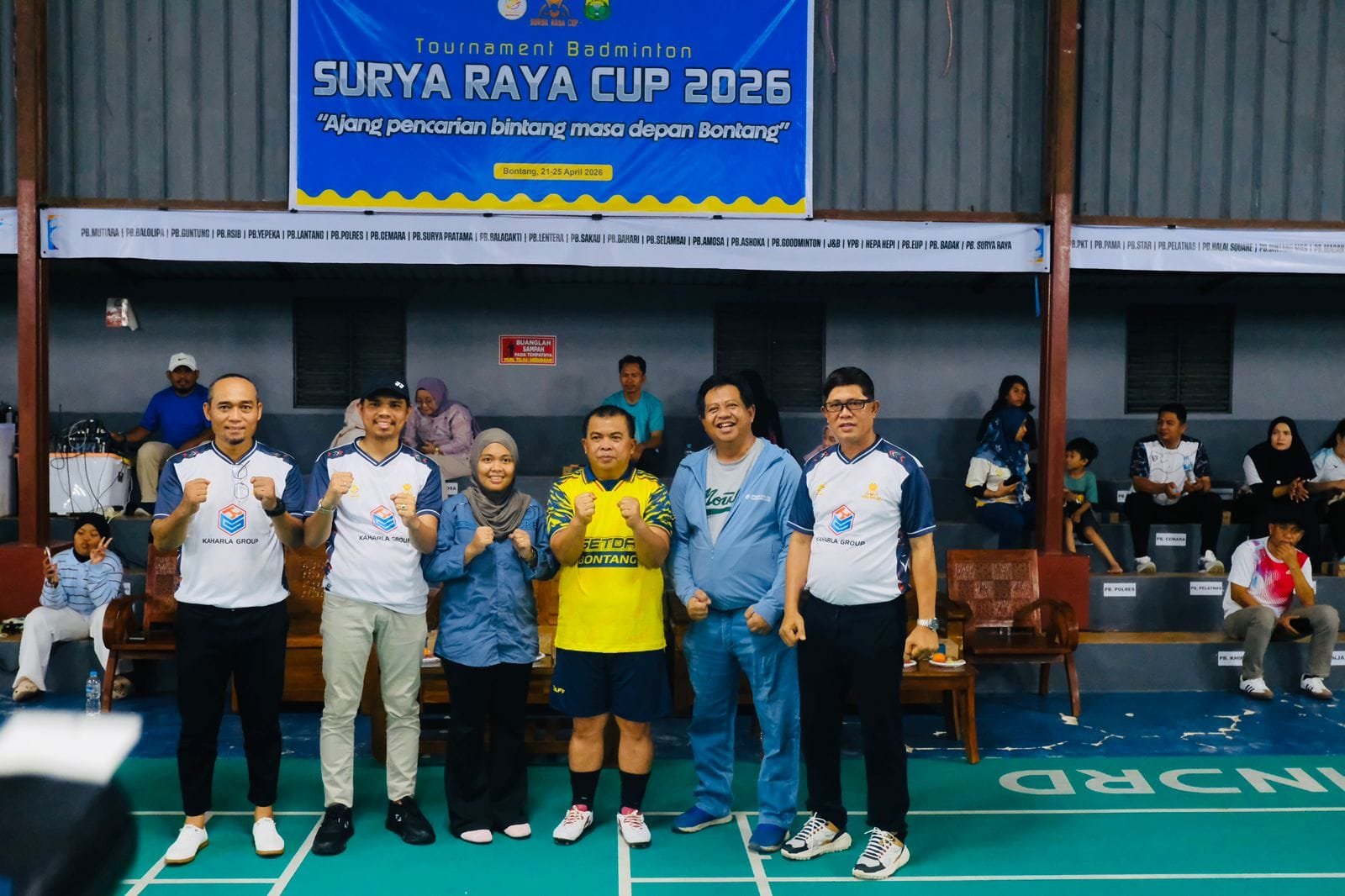 Pembukaan Kejuaraan bulutangkis bertajuk Turnamen Badminton Surya Raya Cup I 2026 . Foto/Istimewa