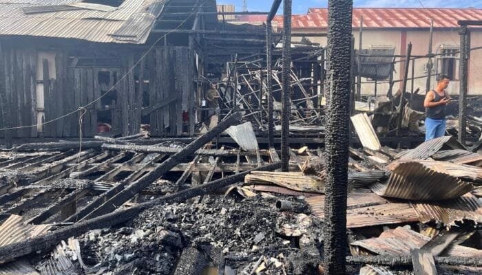 Api Mengamuk di Bengalon, Tiga Rumah Ludes dalam Dua Jam