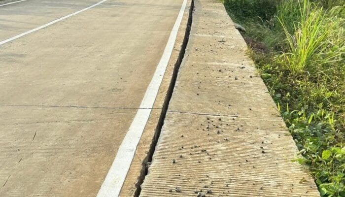 Baru Setahun Rampung, Jalan Rp32,9 Miliar di Kubar Sudah Amblas