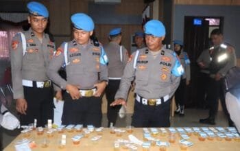 Pastikan Bersih dari Narkoba, Personel Polres Kutim Dites Mendadak