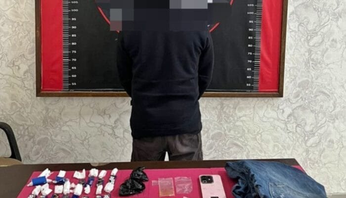 Polisi Ringkus AWH di KM 10, Sabu Disembunyikan dalam Bungkus Makanan