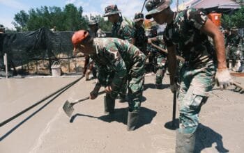 TMMD Ke-128 Kodim 0908/Bontang Fokus Selesaikan Pengecoran Badan Jalan