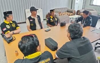Bangun Sinergi, Laskar Kepatihan Kutai Sambangi Kesbangpol Bontang