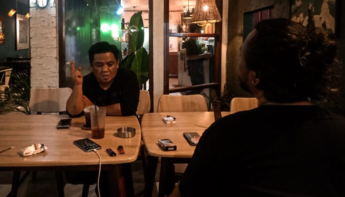Tanpa Uang, Adip Maraja Tolak Menyerah