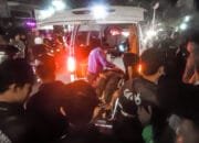 Korban kecelakaan di simpang 4 Rigomasi dilarikan ke rumah sakit terdekat.