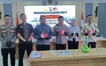 Empat Kasus Terungkap, Polres Kutim Musnahkan Puluhan Gram Sabu