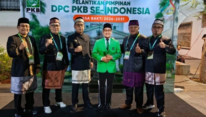 Dilantik Bersama Pengurus DPC PKB Se-Indonesia, Firman Tegaskan Komitmen untuk Masyarakat