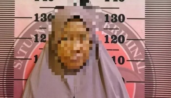 Sembunyikan 5 Paket Sabu di Balik Baju, Perempuan 48 Tahun Ditangkap di Berau
