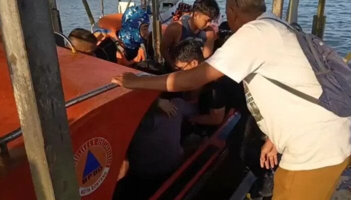 25 Penumpang Selamat dari Kapal Karam di Bontang, 4 Orang Alami Syok