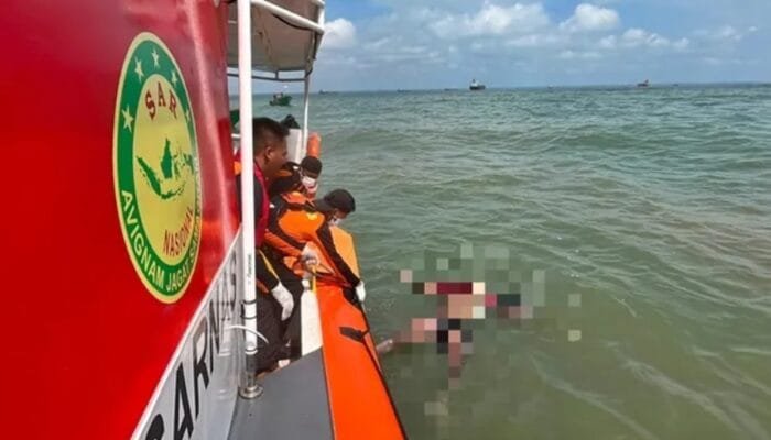 Tiga Hari Pencarian, Penumpang KM Bukit Siguntang yang Jatuh di Laut Balikpapan Ditemukan Meninggal