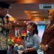 Wakil Gubernur Kaltim Seno Aji saat berinteraksi dengan anak-anak dalam peringatan Hari Anak Nasional (HAN) 2026.