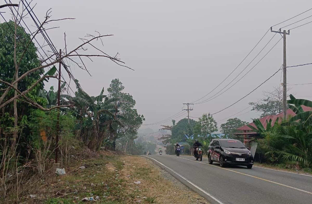 Kecamatan Teluk Pandan, Kabupaten Kutai Timur (Kutim) diselimuti kabut, Kamis (17/9/2026).
