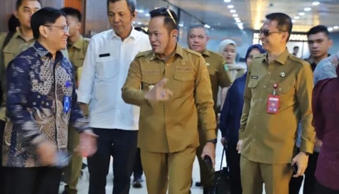 Hadapi Karhutla dan Libur Sekolah, Gubernur Rudy Mas’ud Pastikan Program Makan Bergizi Gratis Jalan Terus