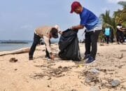 Pulau Beras Basah Dipenuhi Sampah, Lebih dari 100 Kg Plastik Diangkut