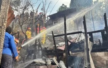 Ditinggal Antar Pesanan, Tempat Usaha Kerupuk di Balikpapan Ludes Terbakar
