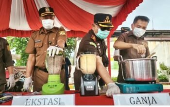 339 Gram Sabu hingga 11 Senjata Tajam Dimusnahkan Kejari Balikpapan