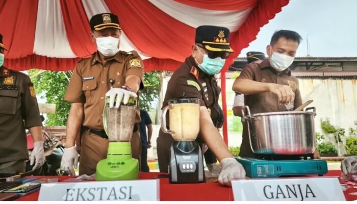 339 Gram Sabu hingga 11 Senjata Tajam Dimusnahkan Kejari Balikpapan