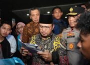 Rudy Mas’ud Janji Bawa Aspirasi Demonstran Kaltim ke Pemerintah Pusat