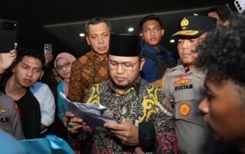 Rudy Mas’ud Janji Bawa Aspirasi Demonstran Kaltim ke Pemerintah Pusat