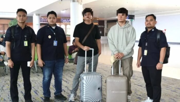 Dua WNA Afghanistan Dideportasi dari Balikpapan